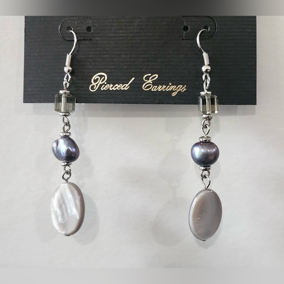 Jewels by Park Lane Earrings - Picture 4 of 4